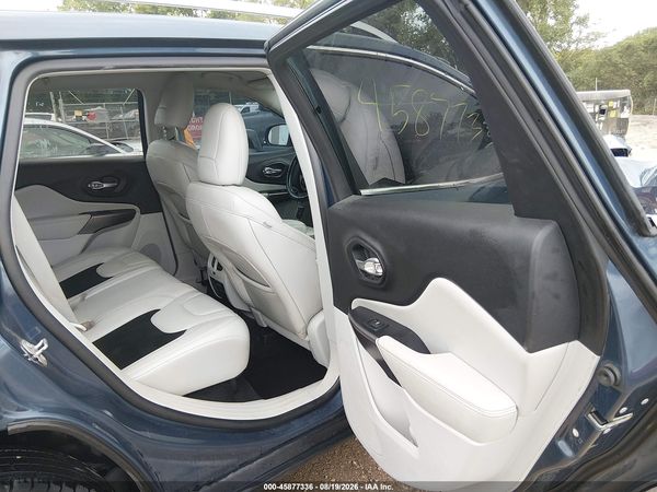 2020 JEEP CHEROKEE LATITUDE PLUS 4X4