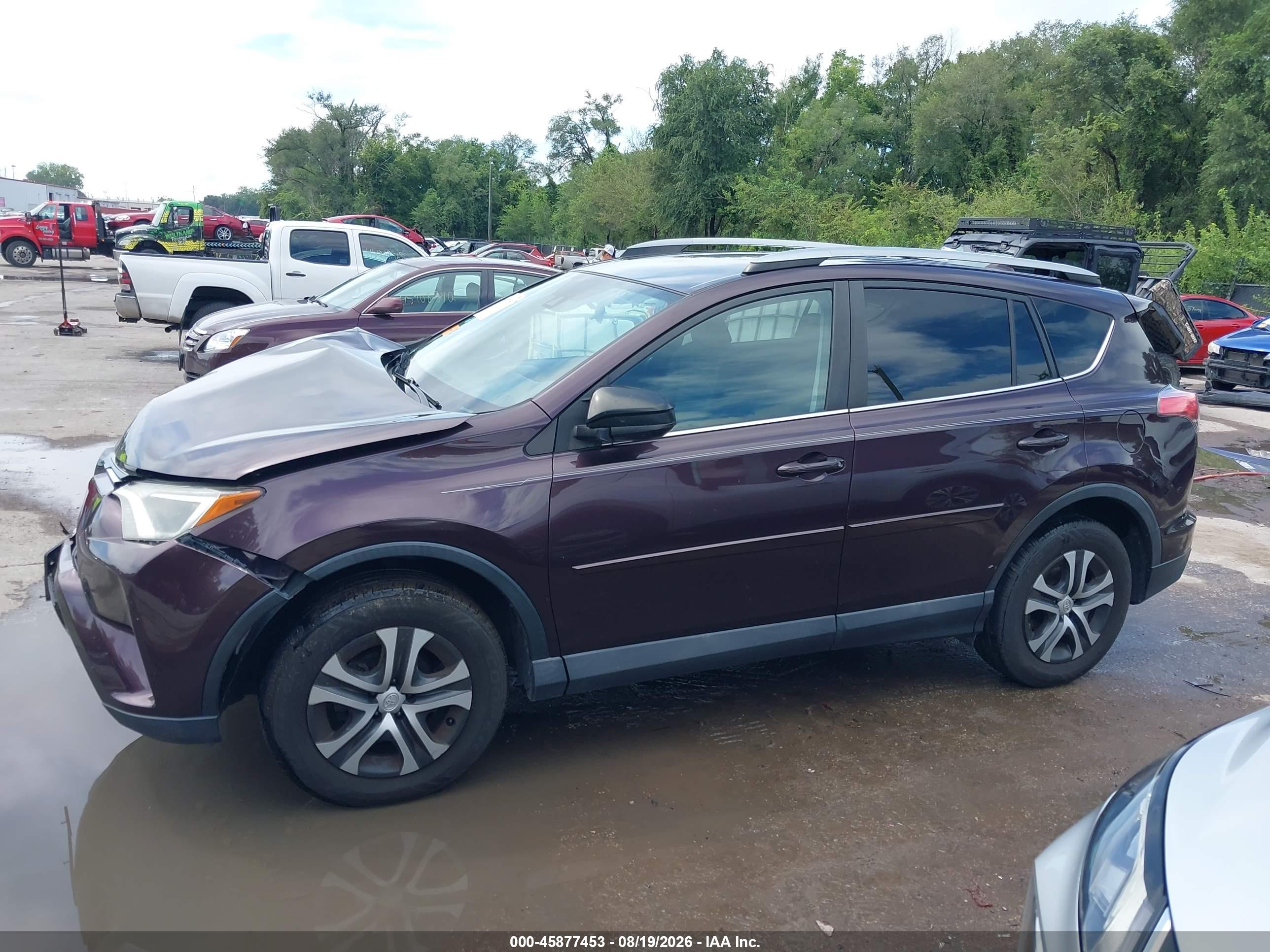 2017 TOYOTA RAV4 LE