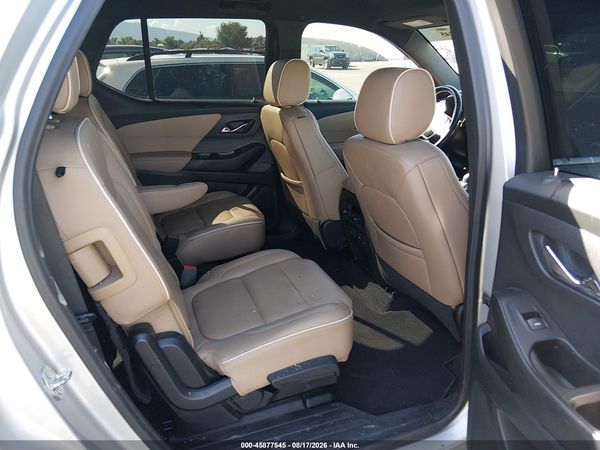 2022 CHEVROLET TRAVERSE AWD PREMIER — I8