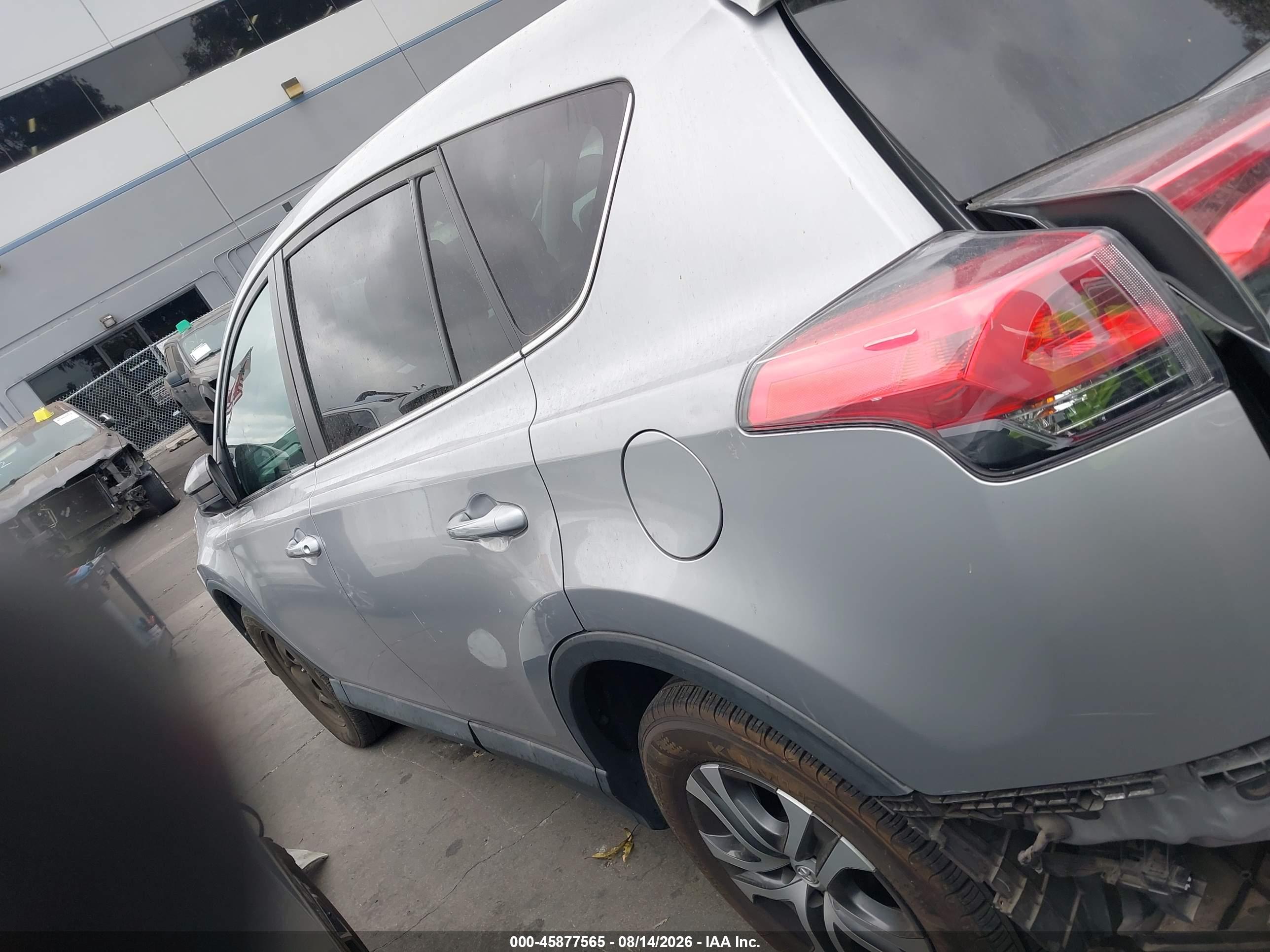 2017 TOYOTA RAV4 LE