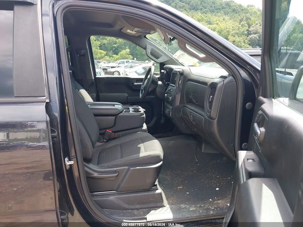 2022 CHEVROLET SILVERADO 1500 4WD  STANDARD BED CUSTOM — I5