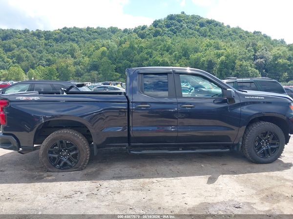 2022 CHEVROLET SILVERADO 1500 4WD  STANDARD BED CUSTOM — I116