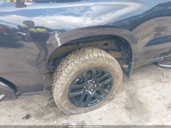 2022 CHEVROLET SILVERADO 1500 4WD  STANDARD BED CUSTOM — I152