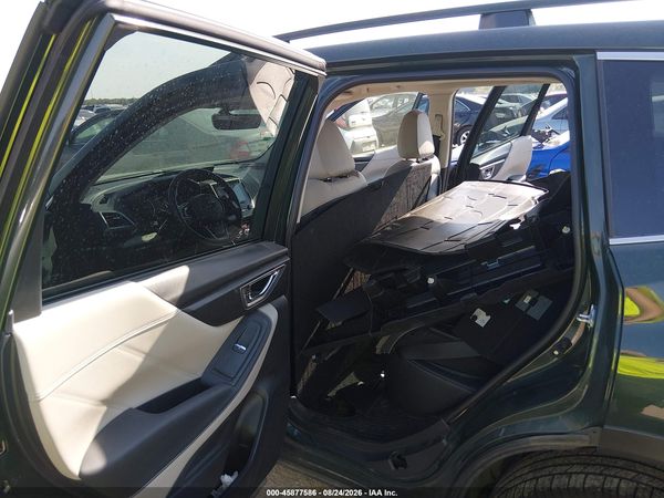 2022 SUBARU FORESTER LIMITED — I8