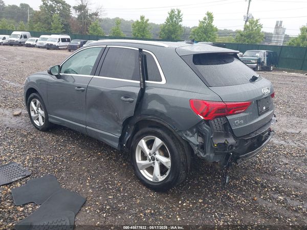 2022 AUDI Q3