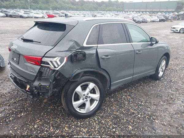 2022 AUDI Q3