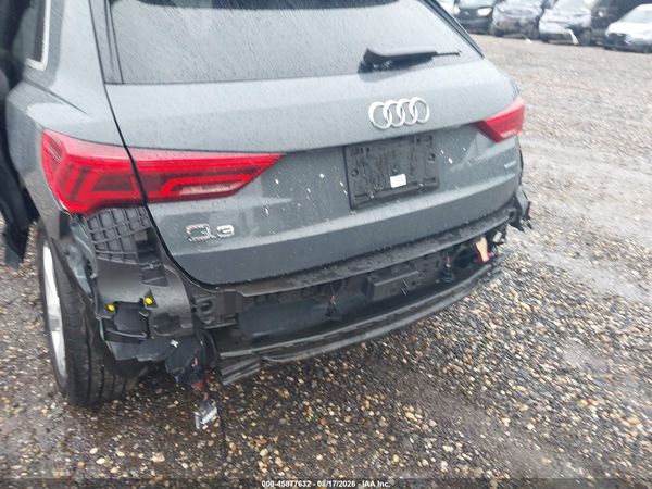 2022 AUDI Q3