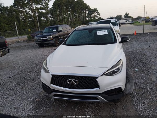 2017 INFINITI QX30 PREMIUM