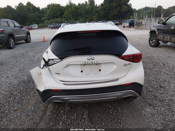 2017 INFINITI QX30 PREMIUM