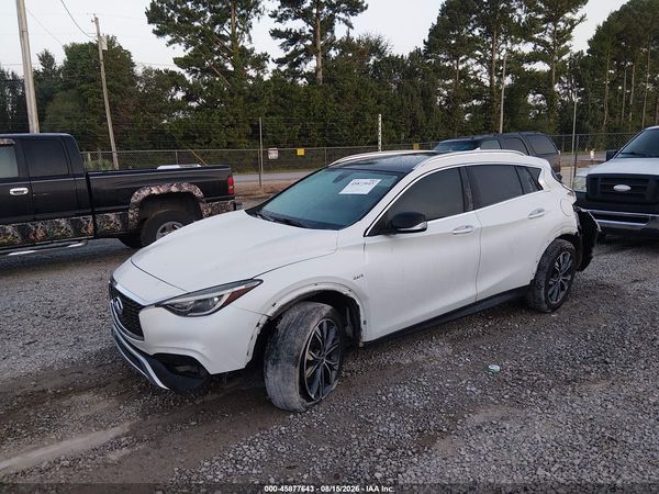 2017 INFINITI QX30 PREMIUM
