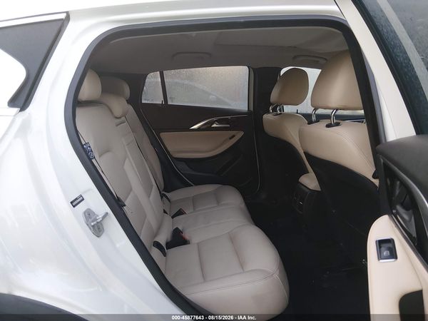 2017 INFINITI QX30 PREMIUM