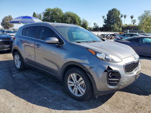 2017 KIA SPORTAGE LX