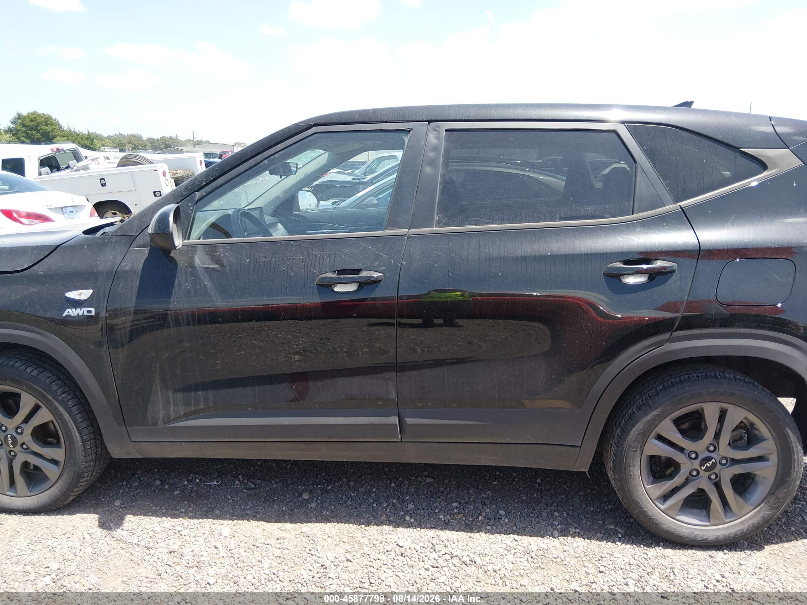 2023 KIA SELTOS LX