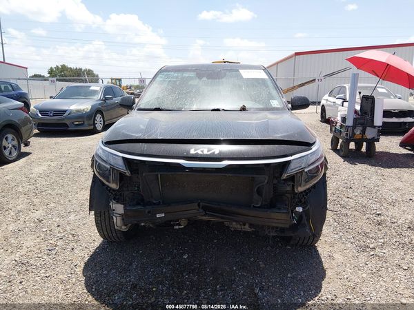 2023 KIA SELTOS LX