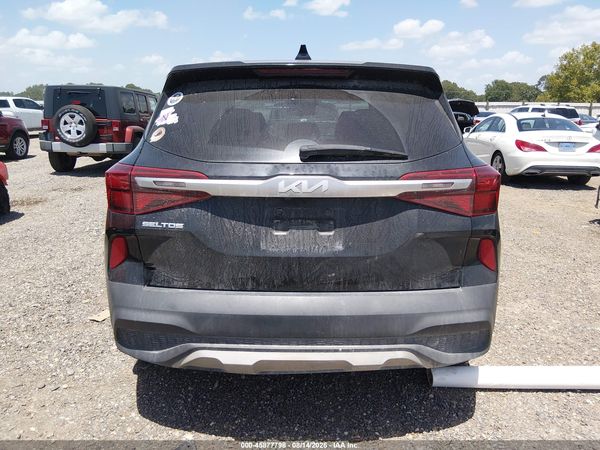 2023 KIA SELTOS LX