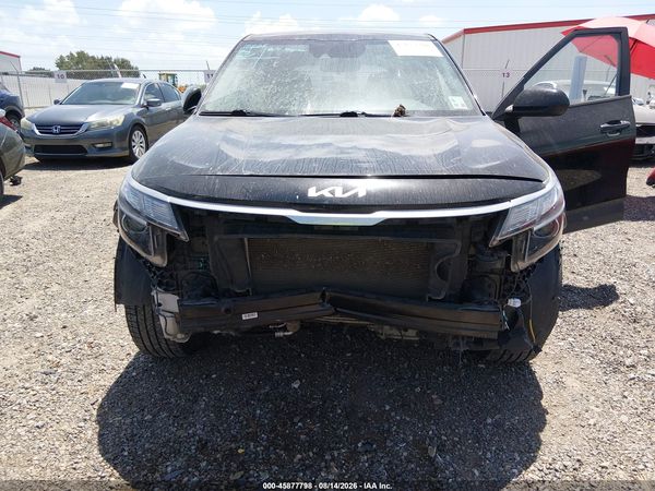 2023 KIA SELTOS LX