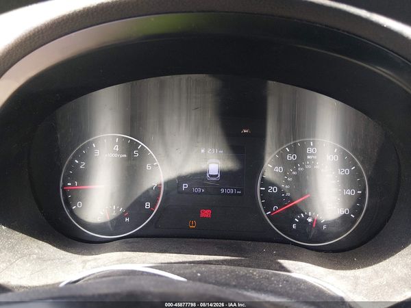 2023 KIA SELTOS LX