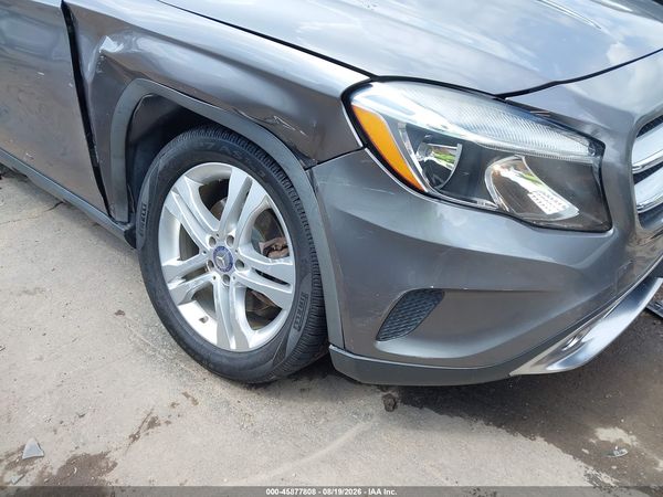 2015 MERCEDES-BENZ GLA 250 4MATIC