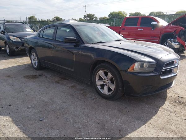 2014 DODGE CHARGER SE