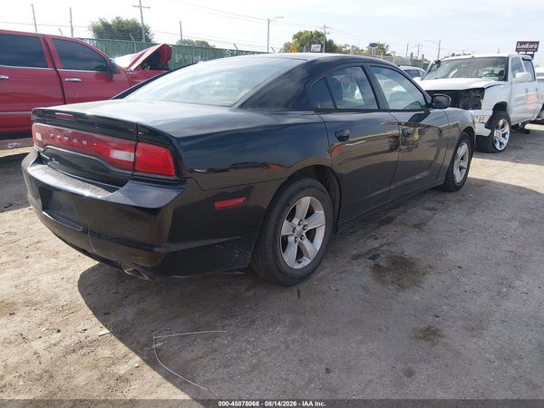 2014 DODGE CHARGER SE