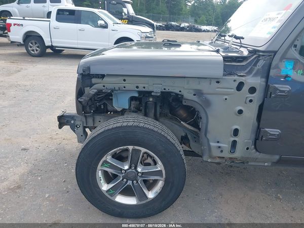 2019 JEEP WRANGLER UNLIMITED SAHARA 4X4