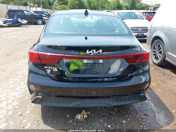 2024 KIA FORTE LX