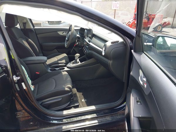2024 KIA FORTE LX
