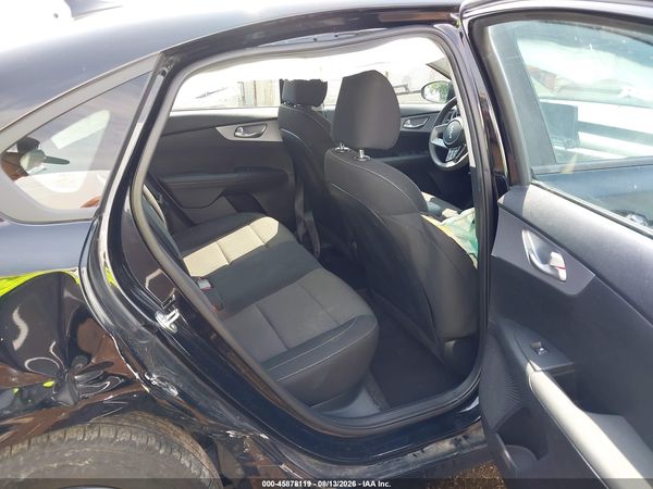 2024 KIA FORTE LX