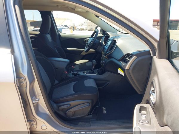 2018 JEEP CHEROKEE LATITUDE 4X4