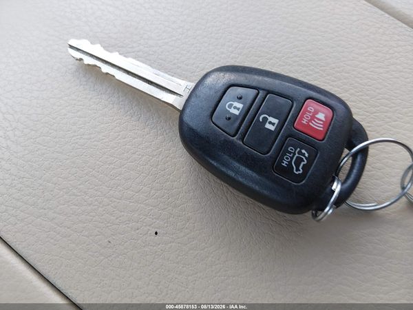 2016 TOYOTA HIGHLANDER LE PLUS V6