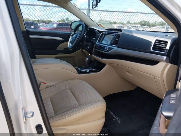 2016 TOYOTA HIGHLANDER LE PLUS V6