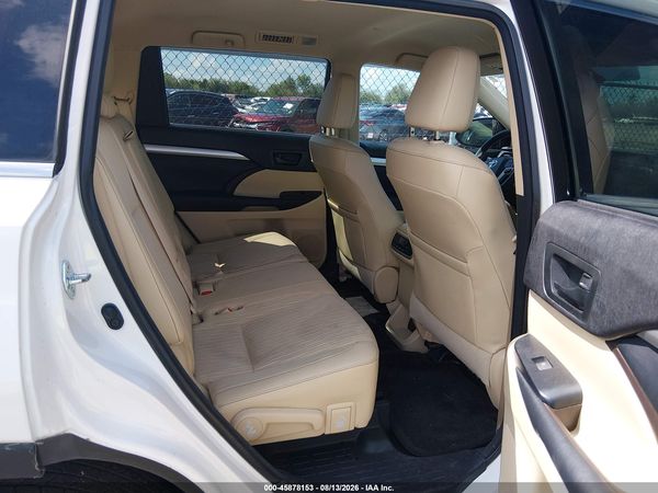 2016 TOYOTA HIGHLANDER LE PLUS V6