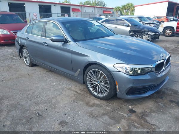 2019 BMW 530I