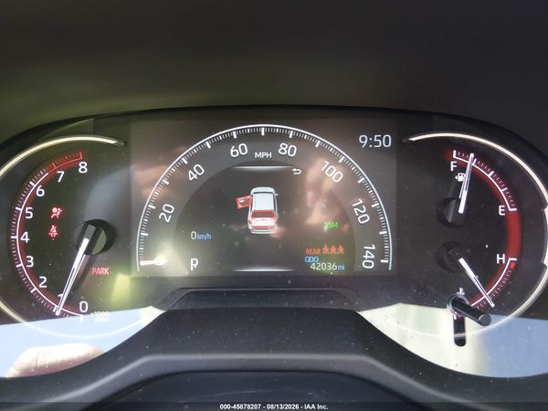 2025 TOYOTA RAV4 XLE