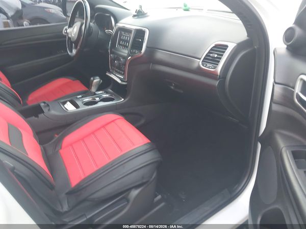 2020 JEEP GRAND CHEROKEE LAREDO E 4X4