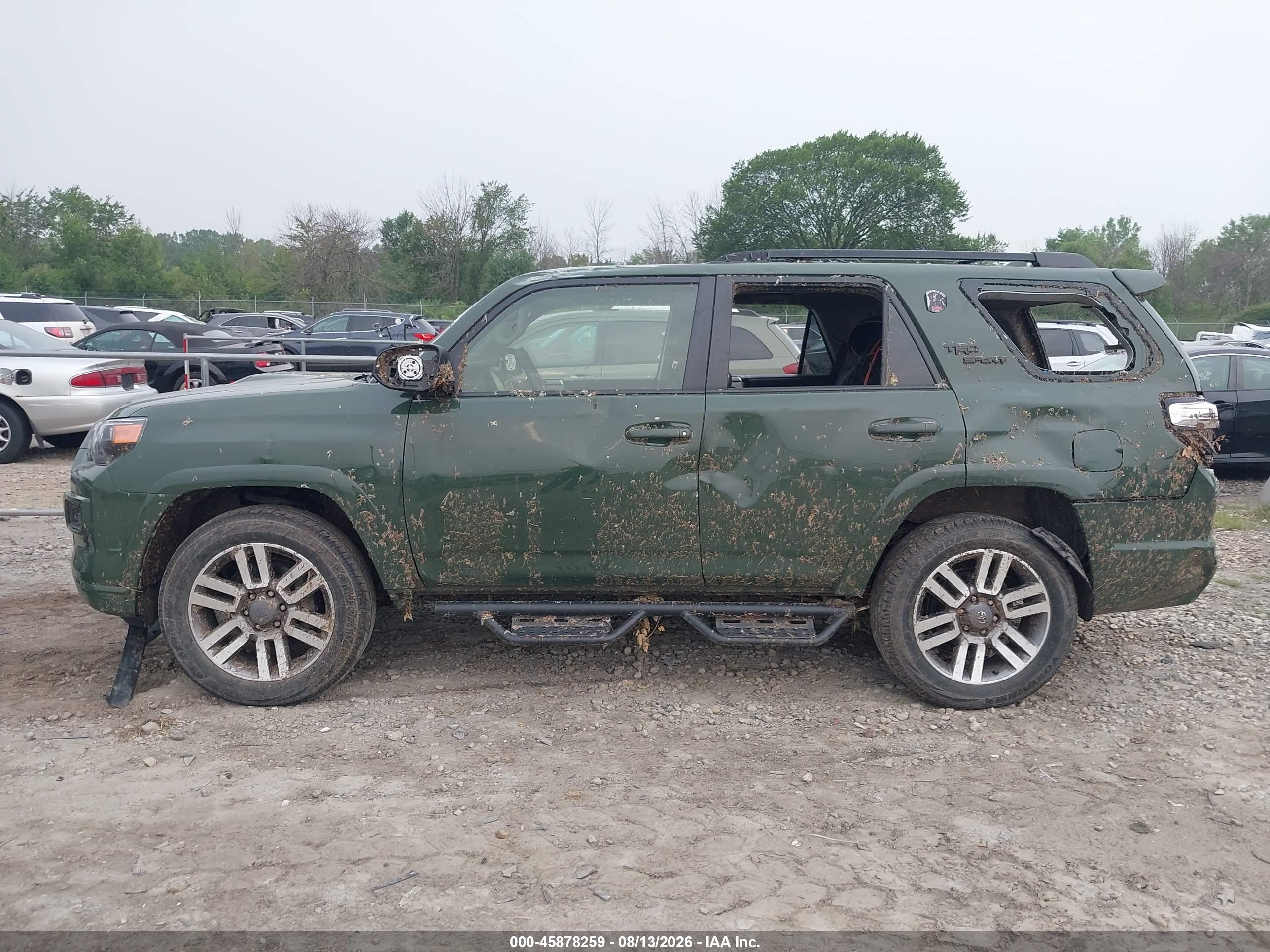2022 TOYOTA 4RUNNER TRD SPORT