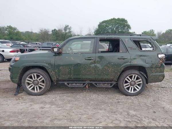 2022 TOYOTA 4RUNNER TRD SPORT