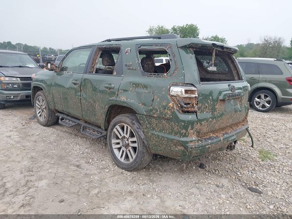 2022 TOYOTA 4RUNNER TRD SPORT