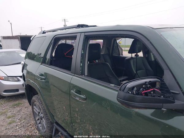 2022 TOYOTA 4RUNNER TRD SPORT
