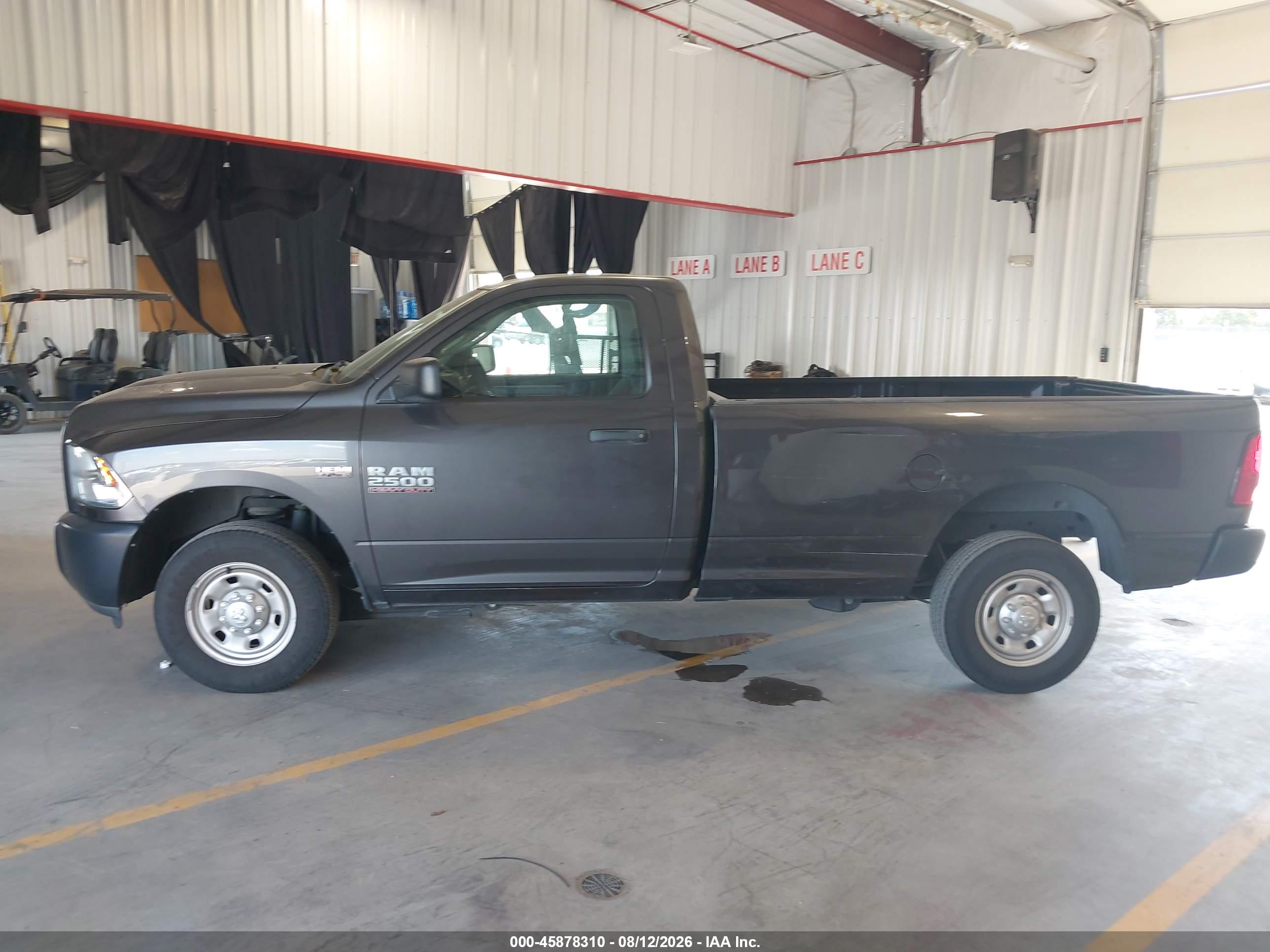 2018 RAM 2500 TRADESMAN  4X2 8' BOX