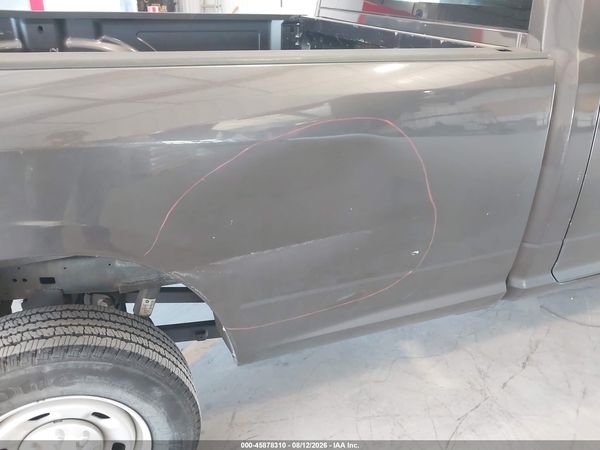 2018 RAM 2500 TRADESMAN  4X2 8' BOX