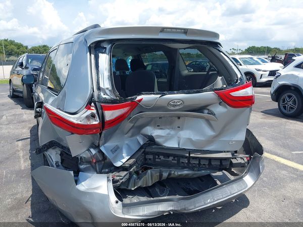 2015 TOYOTA SIENNA LE 8 PASSENGER