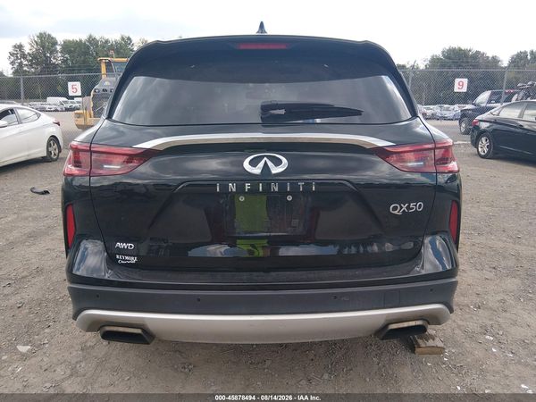 2022 INFINITI QX50 LUXE AWD