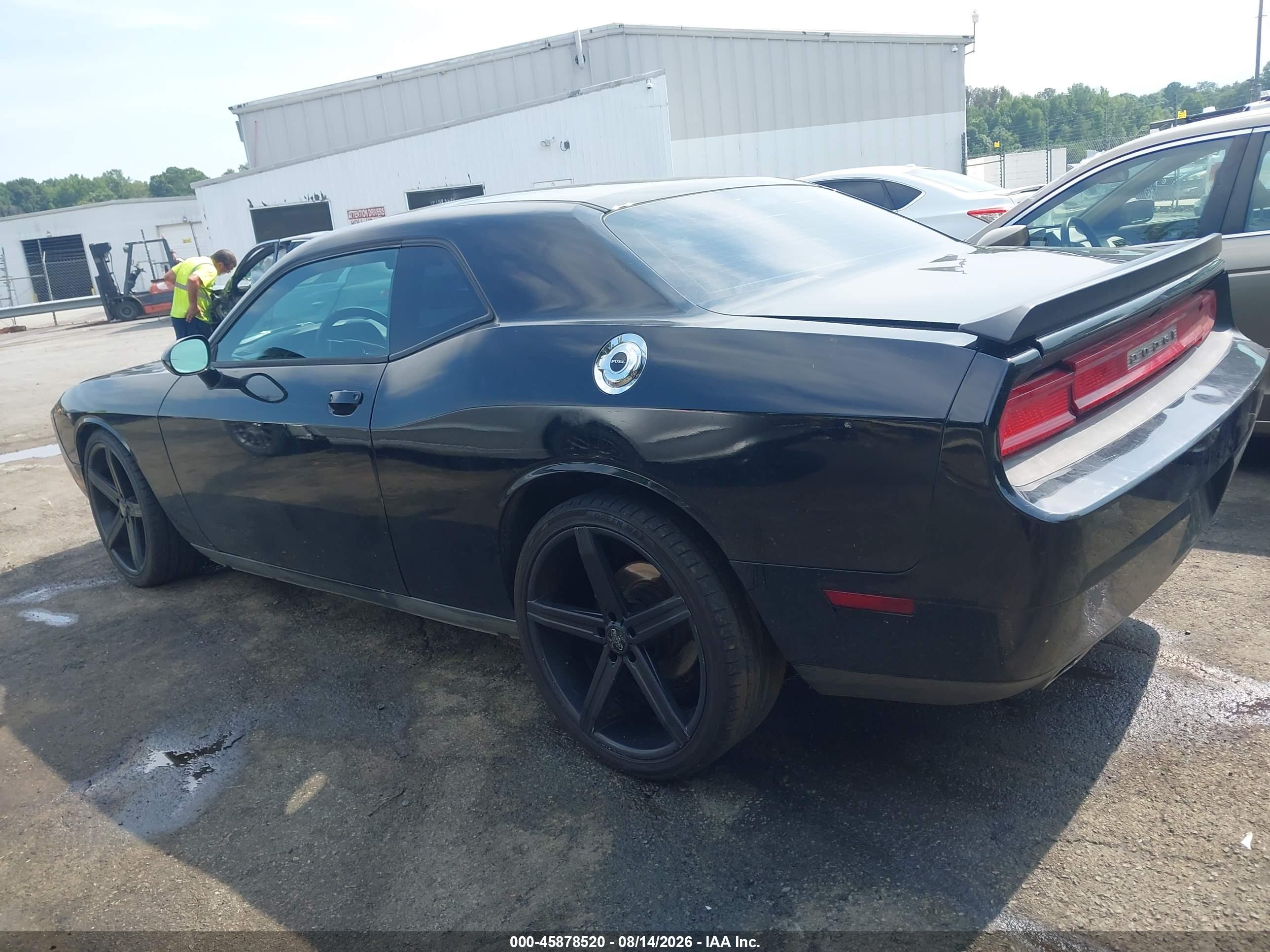 2012 DODGE CHALLENGER SXT