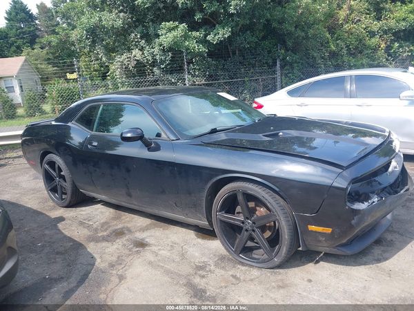 2012 DODGE CHALLENGER SXT