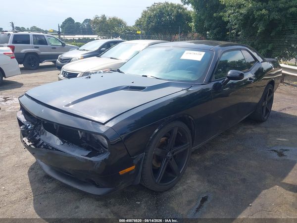 2012 DODGE CHALLENGER SXT