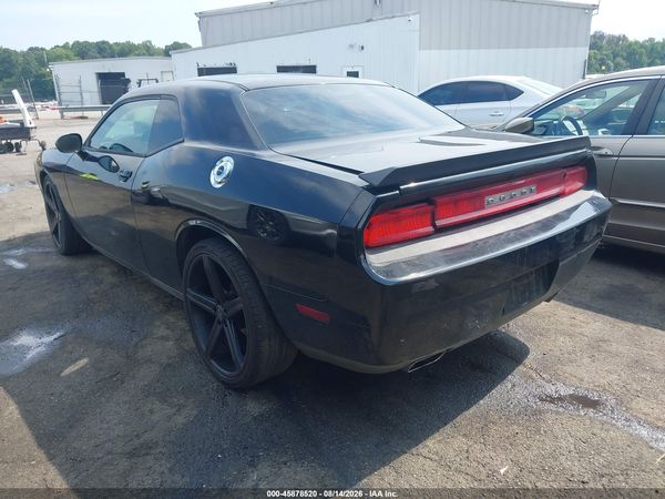 2012 DODGE CHALLENGER SXT