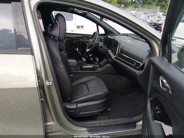 2023 KIA SPORTAGE X-LINE