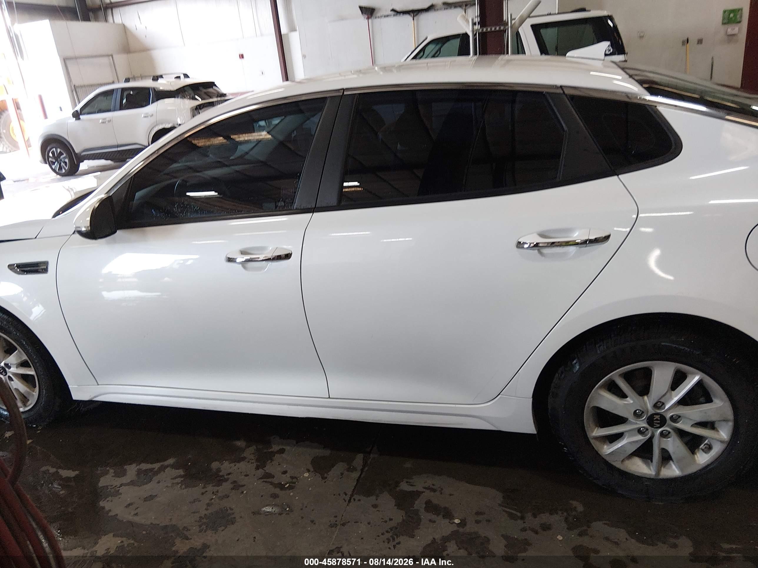2018 KIA OPTIMA LX