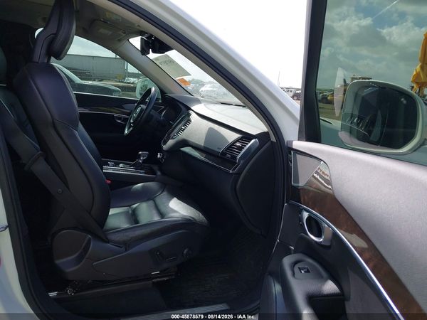 2018 VOLVO XC90 T6 MOMENTUM